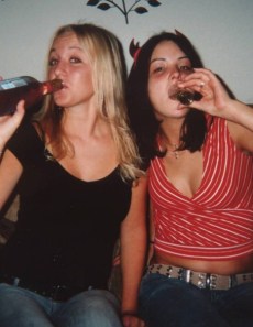 200253_515554692477_627_n